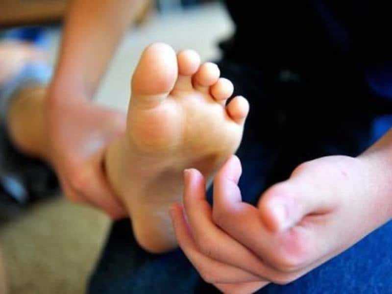 Massaggio con il ... Solletico